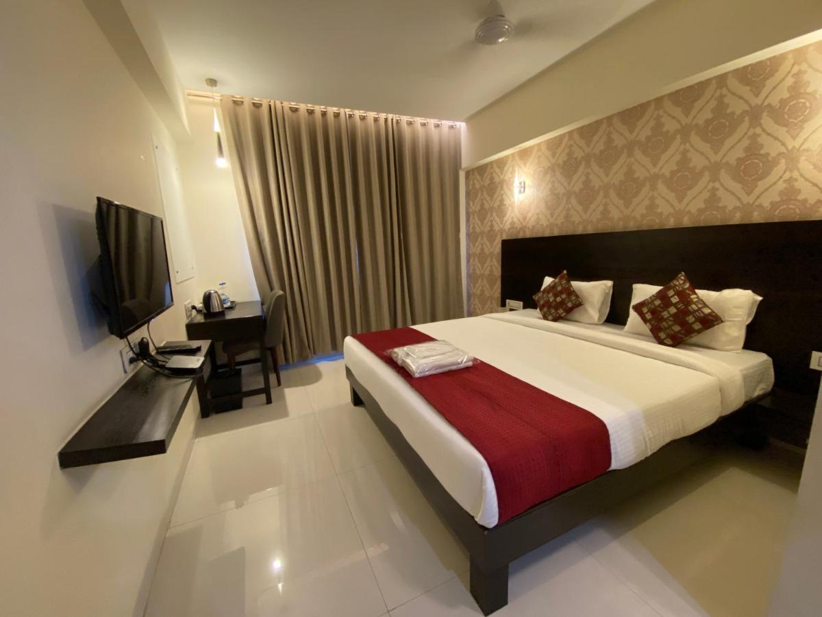 Hotel Singh'S By Wb Inn, Vashi, Navi Mumbai Eksteriør bilde